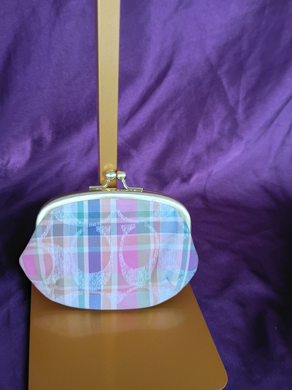 Coach Madras Kisslock Coin Pouch 🩷💜🩵 - Picture 4 of 13